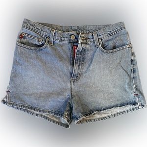 Vintage 90’s Polo Ralph Lauren 2 1/2” Weekender Denim Shorts Size 6